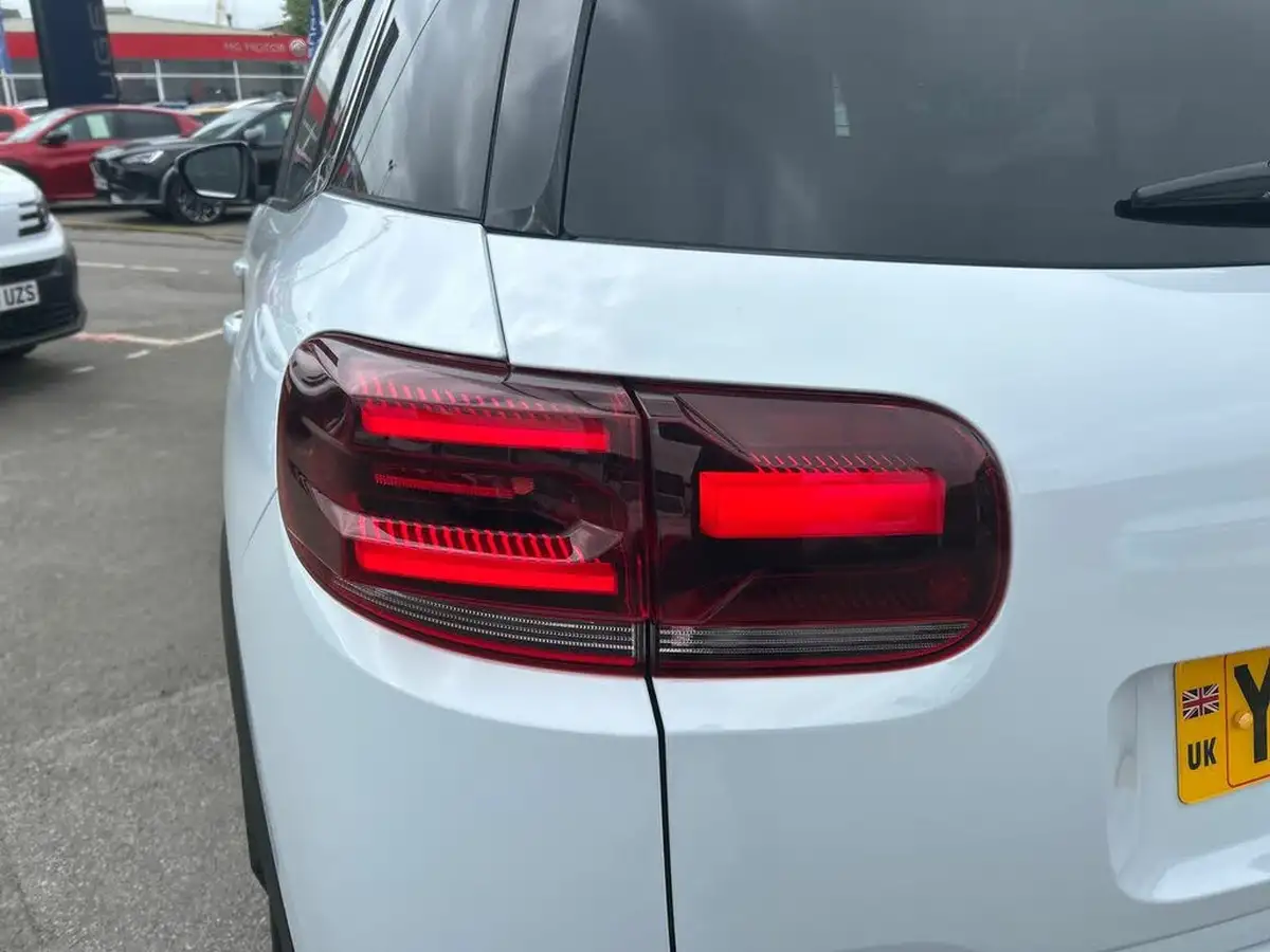 2024-citroen-c5-aircross-12-puretech-max-136ps-hybrid-e-dsc6-big-34