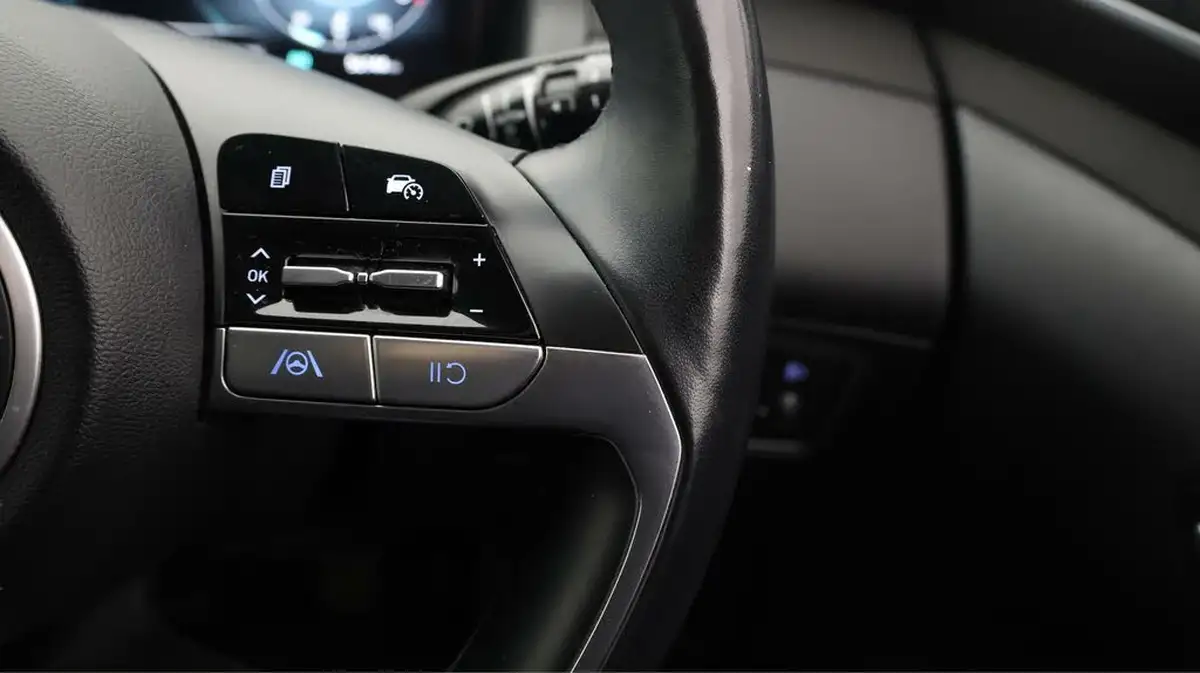 2021-hyundai-tucson-16-t-gdi-ultimate-150ps-48-volt-mhev-big-21