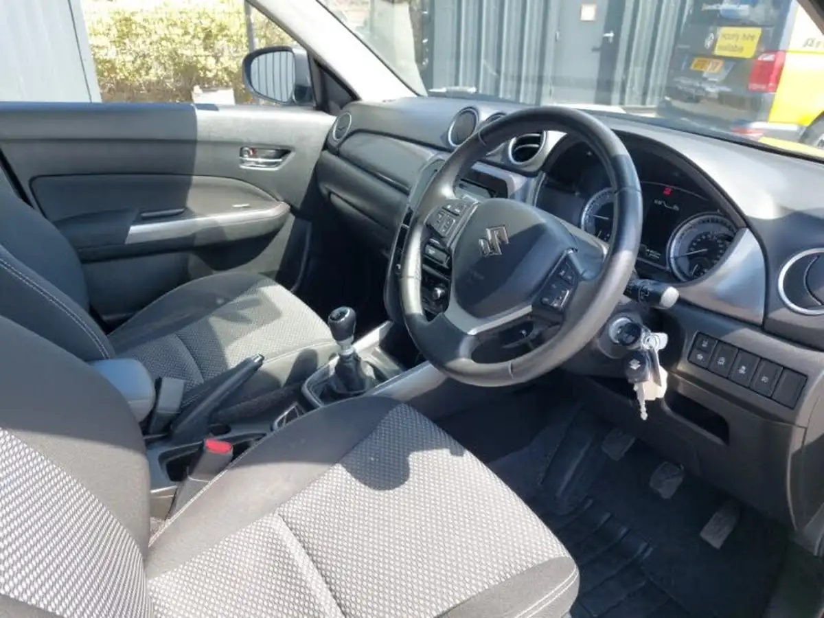 2020-suzuki-vitara-14-boosterjet-sz-t-129ps-mild-hybrid-big-11