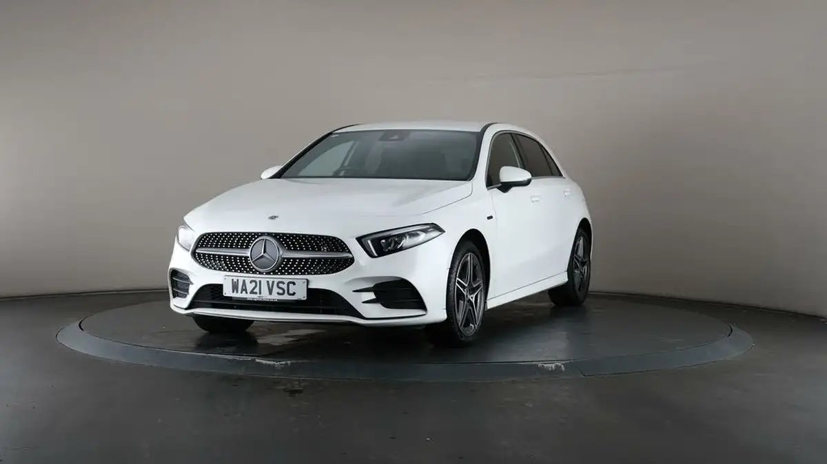 2021-mercedes-benz-a-class-13-a250e-amg-line-hatchback-5d-big-42