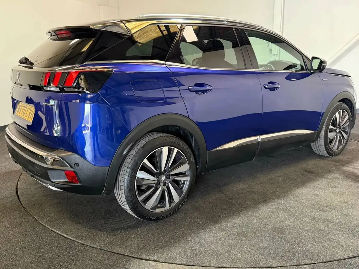 2020-peugeot-3008-suv-12-puretech-gt-line-eat8-big-4