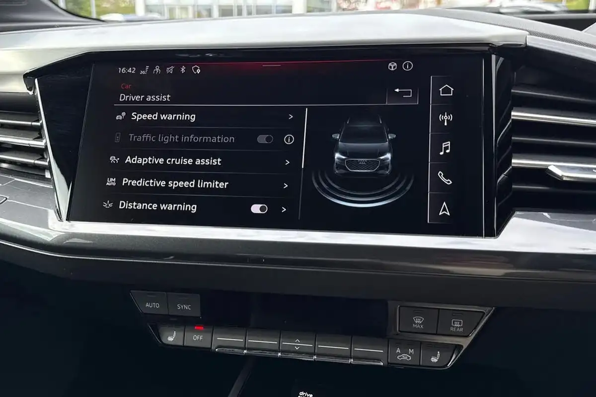 2023-audi-q4-e-tron-50e-black-edition-station-wagon-big-30