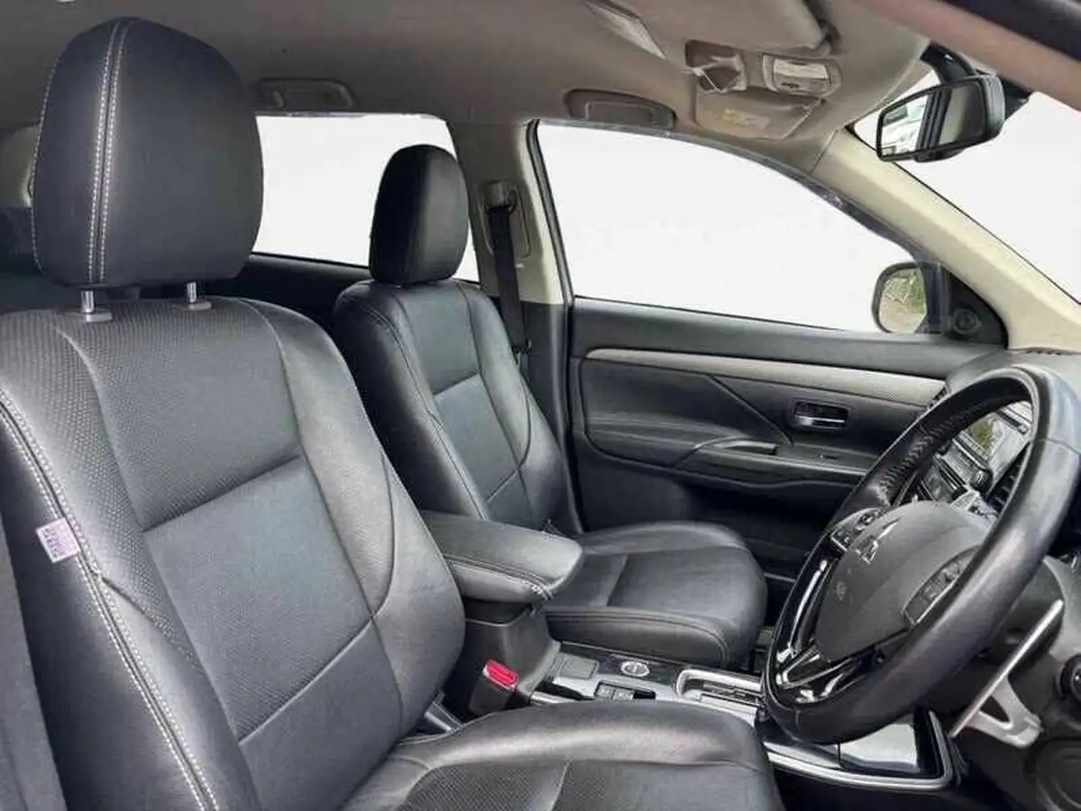 2018-mitsubishi-outlander-22di-d-3-auto-big-4