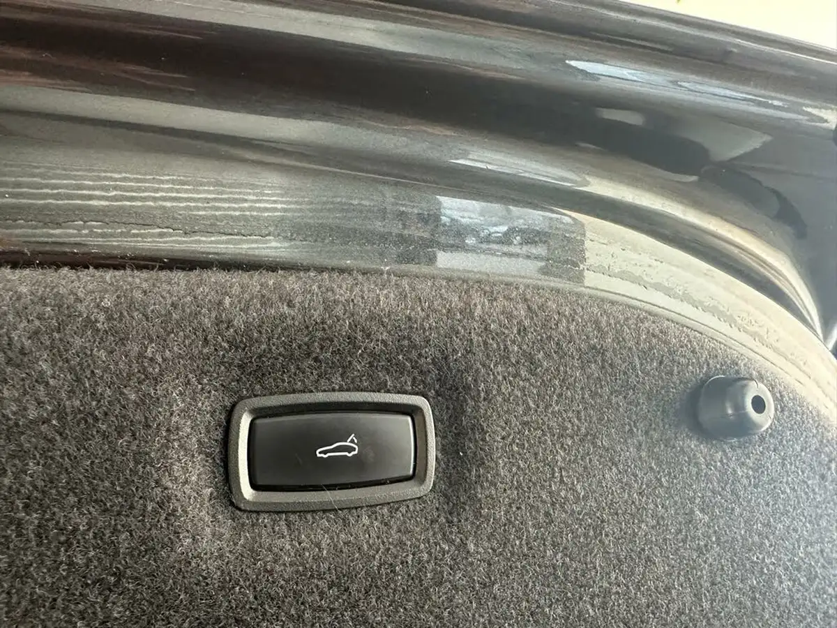 2021-porsche-taycan-e-base-476ps-performance-battery-plus-big-15