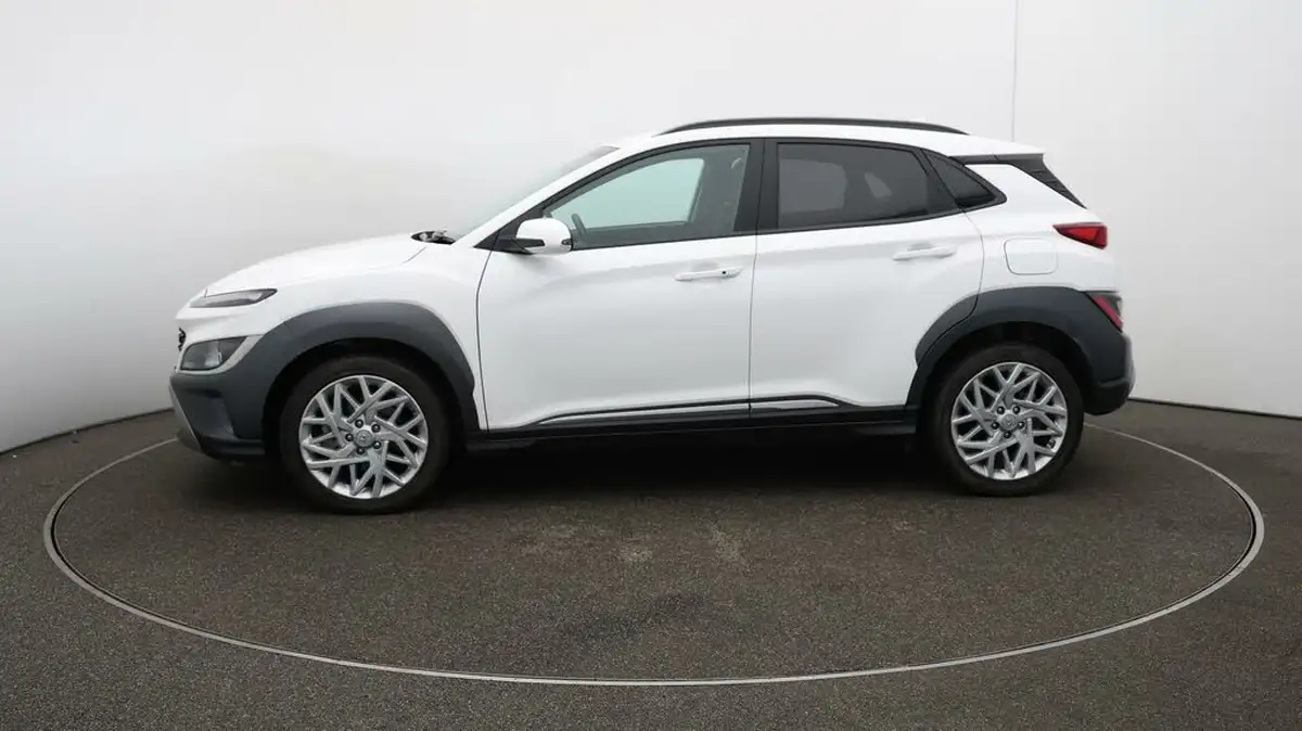 2022-hyundai-kona-16-gdi-premium-big-65