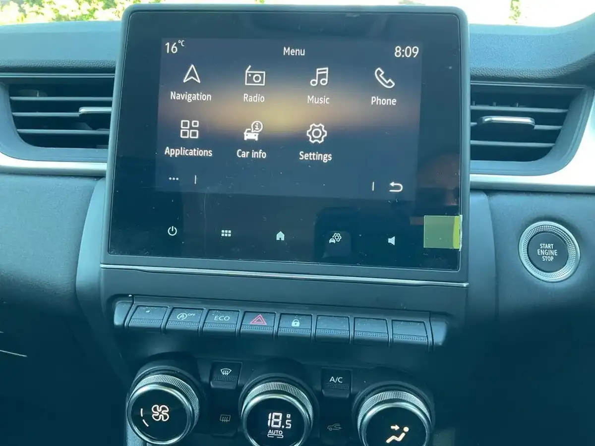 2022-renault-captur-13-tce-iconic-edition-big-28