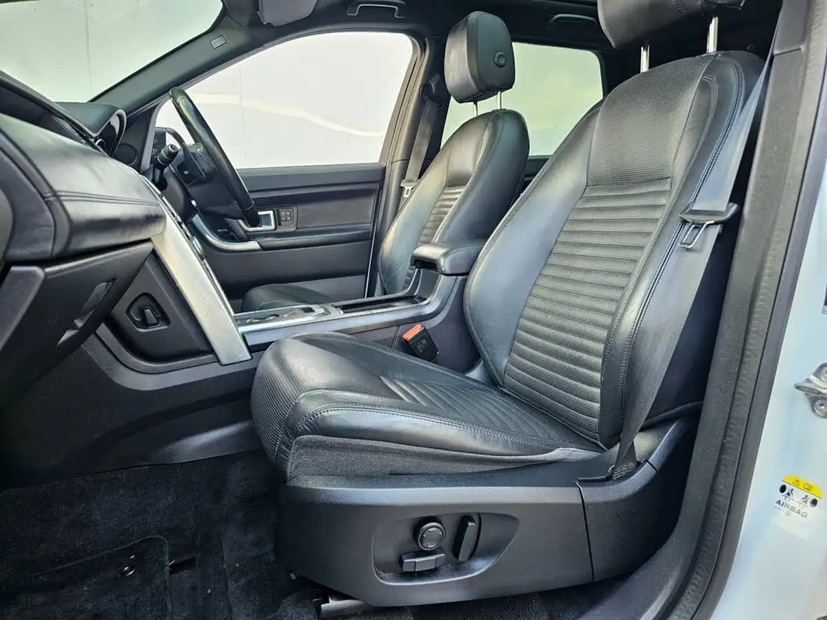 2015-land-rover-discovery-sport-20td4-hse-luxury-auto-big-12