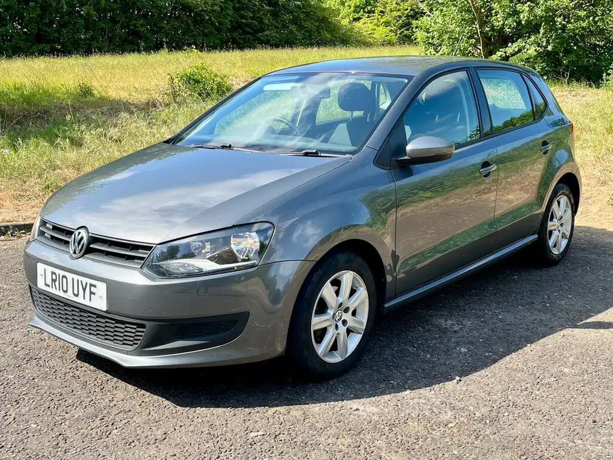 2010-volkswagen-polo-14-se-86ps-5d-dsg-big-6