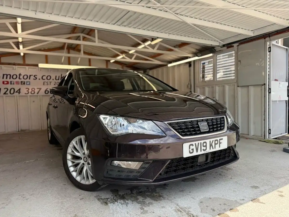 2019-seat-leon-16tdi-se-dynamic-hatchback-big-6