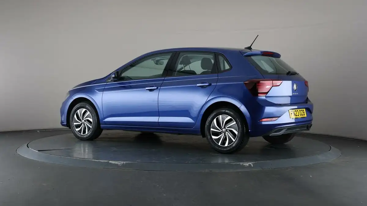 2023-volkswagen-polo-10-tsi-life-big-70