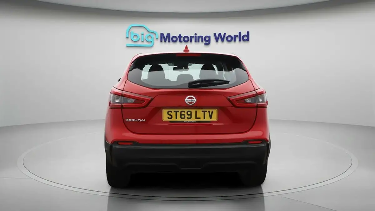 2020-nissan-qashqai-13-dig-t-acenta-premium-140ps-big-6