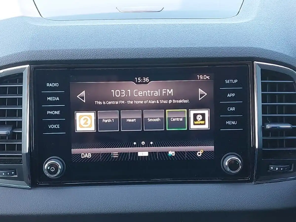 2019-skoda-karoq-16tdi-se-big-10