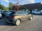 2013-vauxhall-astra-16-se-hatchback-small-7