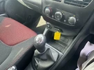2013-renault-clio-09-expression-eco-small-6