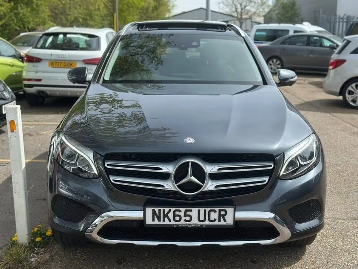 2015-mercedes-benz-glc-class-21d-glc250d-sport-premiumss-big-8
