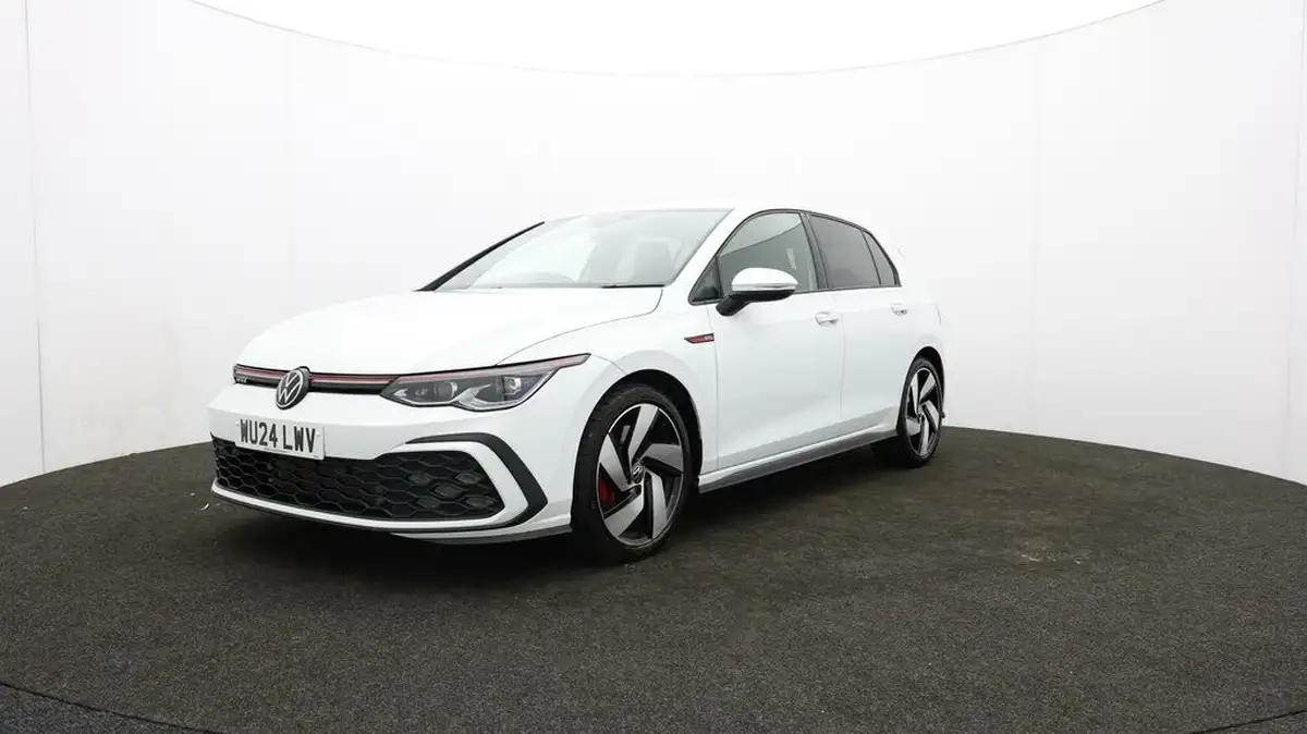 2024-volkswagen-golf-20-tsi-gti-245ps-big-53