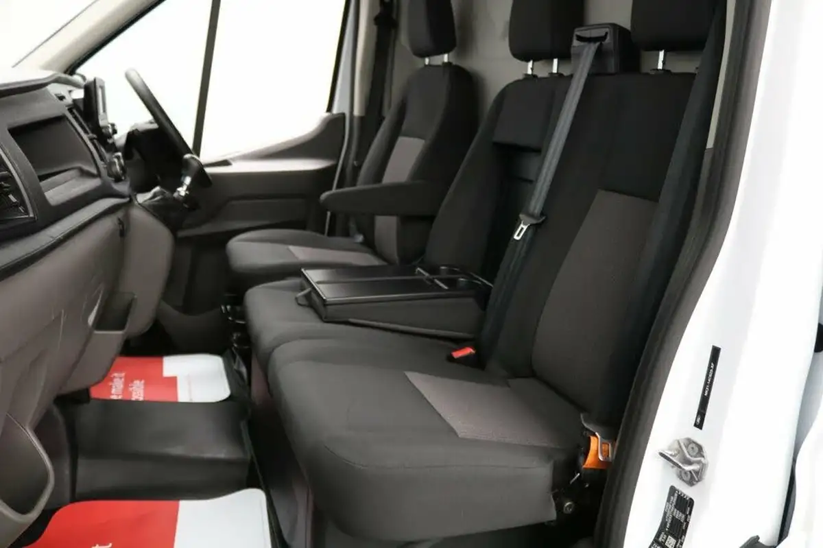 2023-ford-transit-big-22