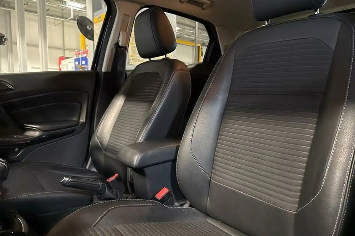 2019-ford-ecosport-10t-titanium-125ps-big-18
