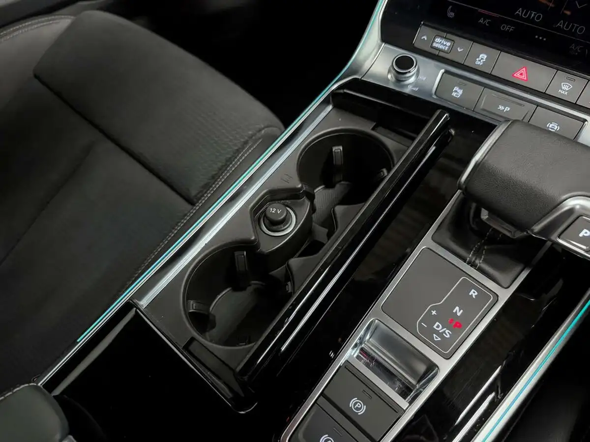 2023-audi-a6-saloon-20-50-tfsi-e-black-edition-big-42