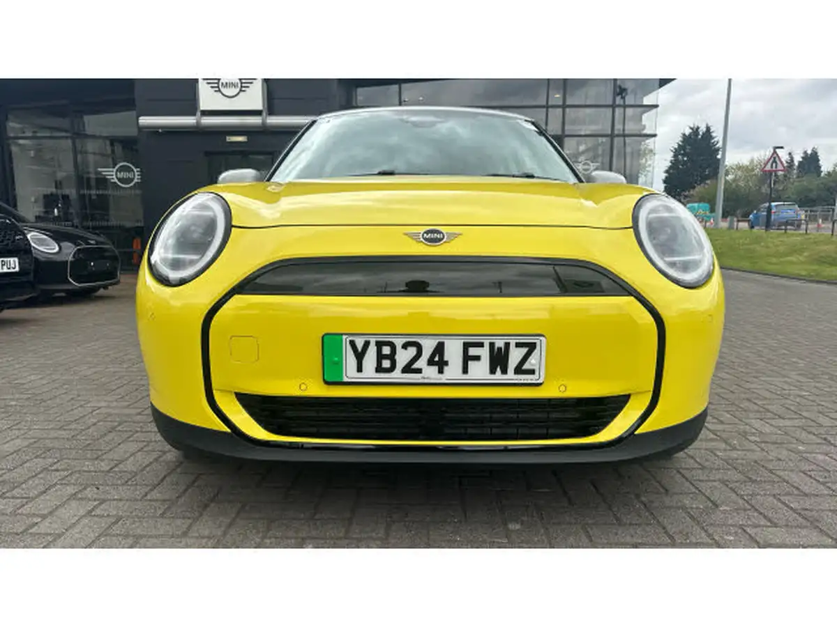 2024-mini-cooper-e-cooper-e-classic-big-42