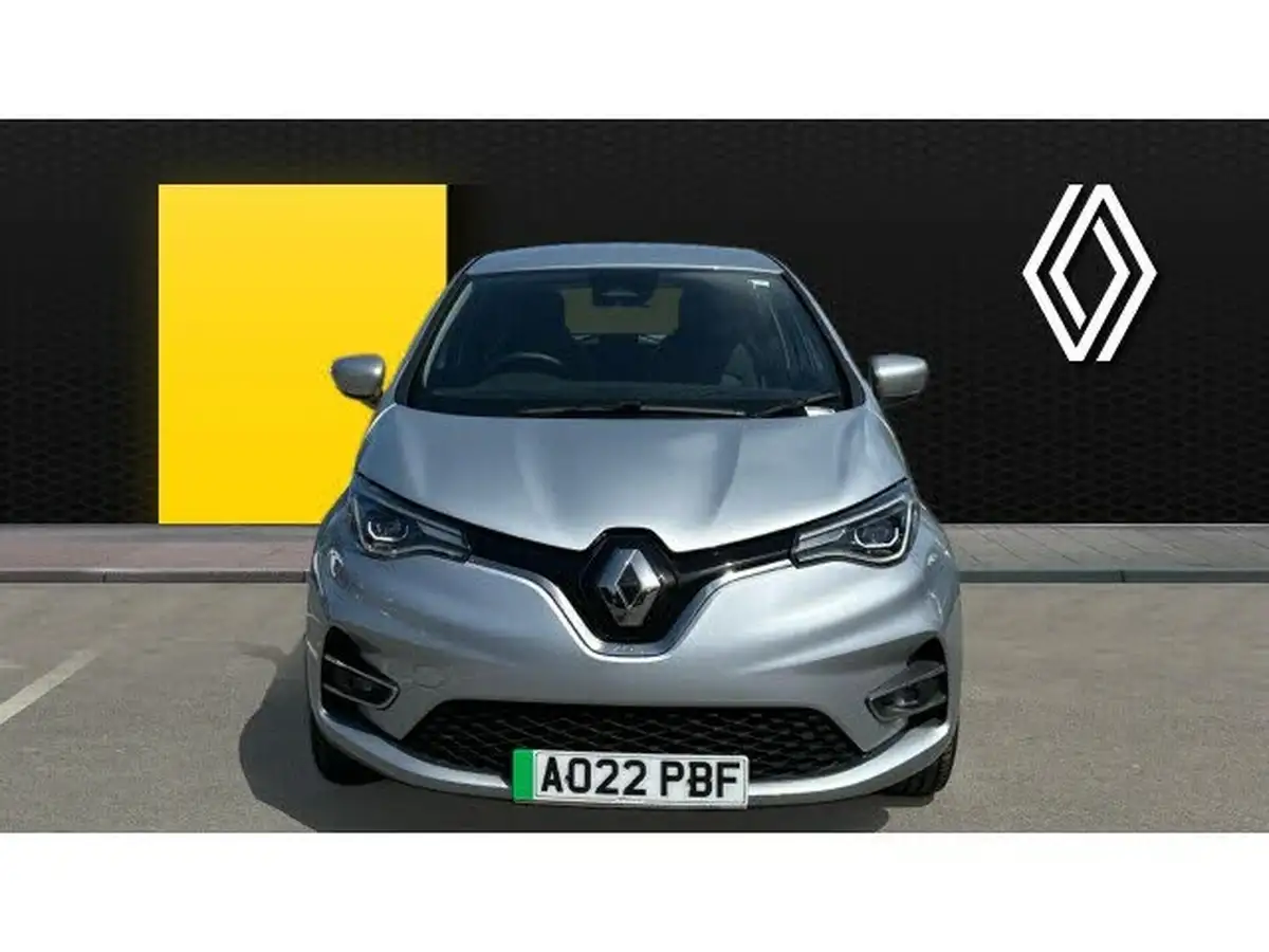 2022-renault-zoe-e-iconic-110ps-r110ev50-rapid-charge-big-2