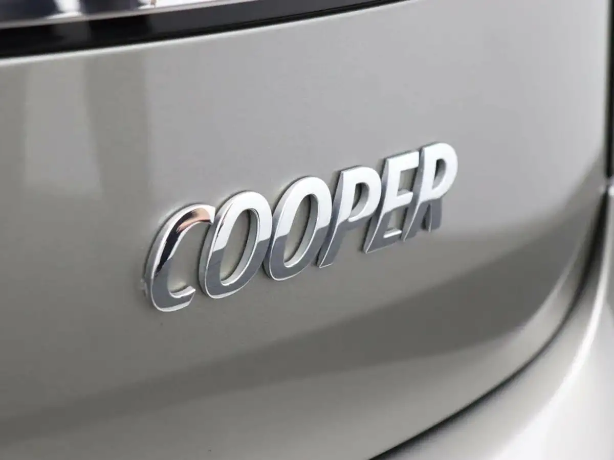 2018-mini-clubman-15-cooper-classic-ss-big-50