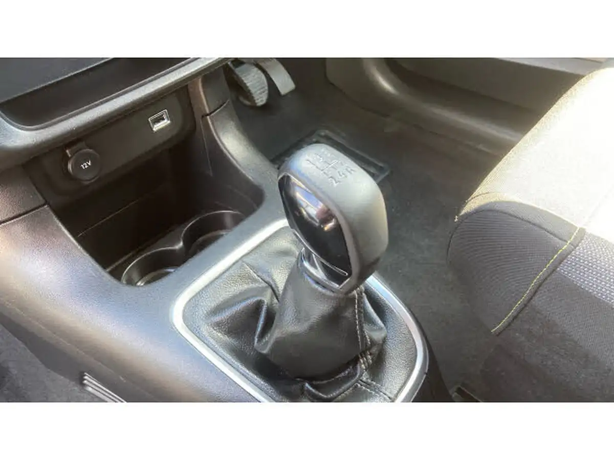 2023-citroen-c3-12-puretech-c-series-edition-83ps-ss-big-12