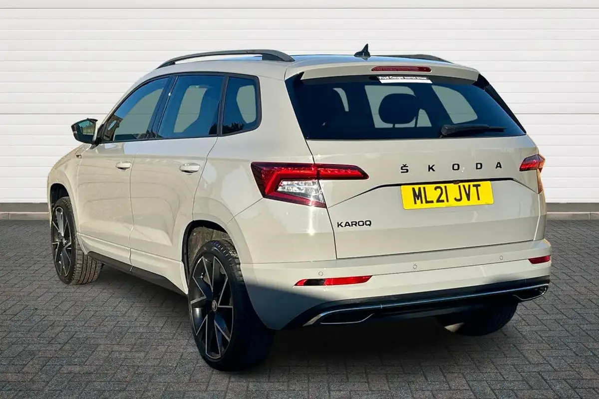 2021-skoda-karoq-15-tsi-sportline-dsg-big-10