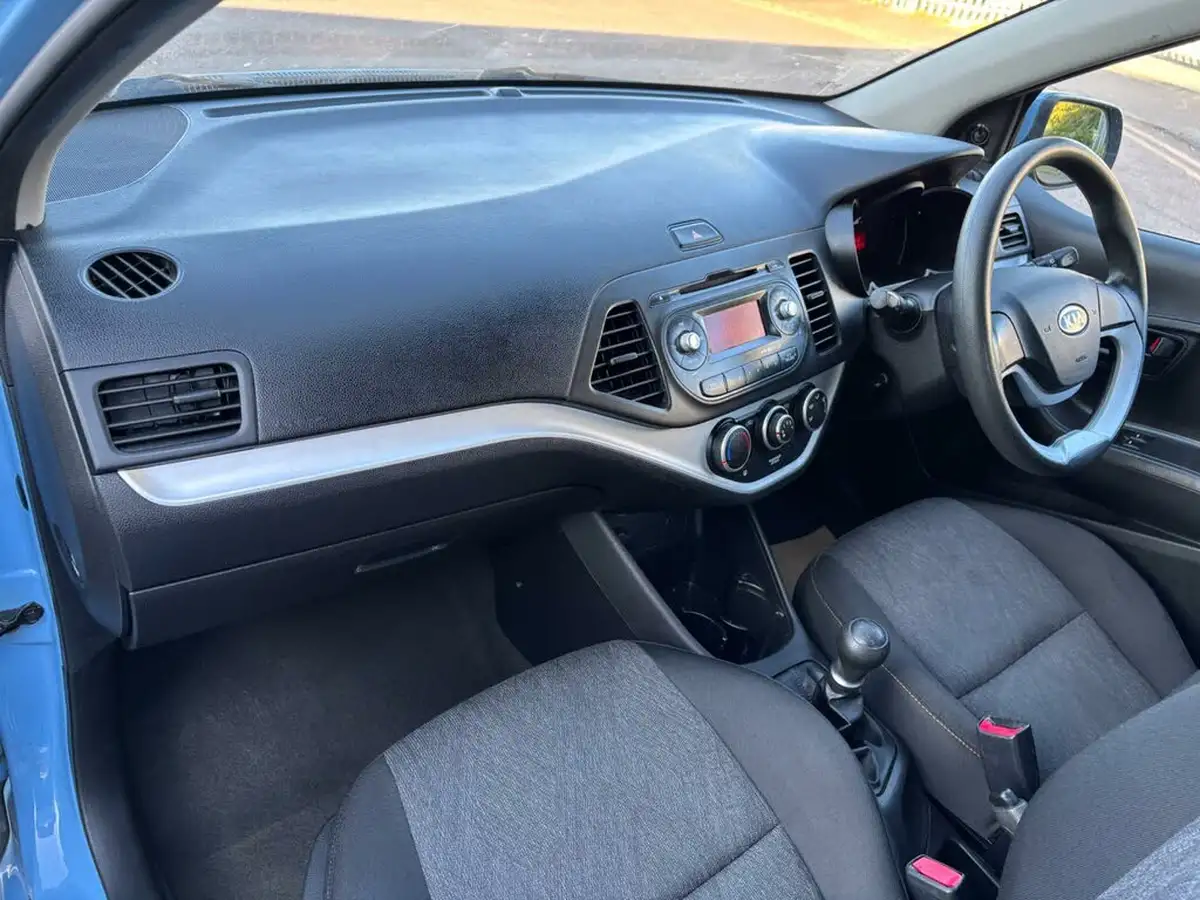 2012-kia-picanto-10-picanto-1-5d-big-22
