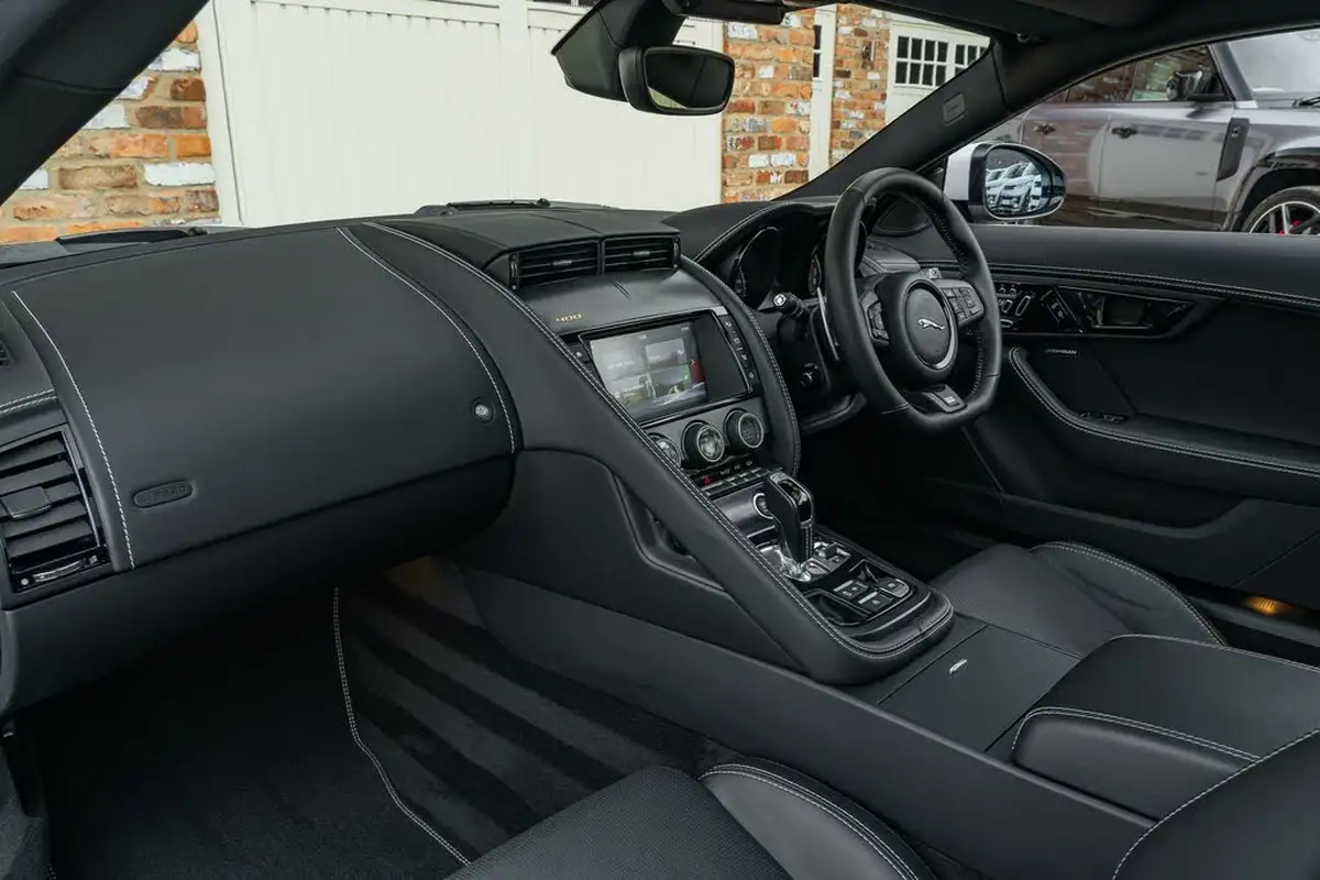 2017-jaguar-f-type-30-v6-sc-400-sport-coupe-big-29