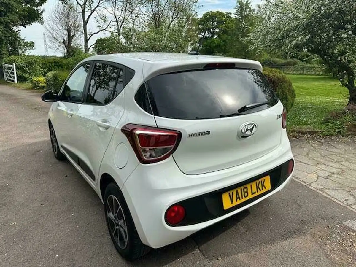 2018-hyundai-i10-10-go-se-67ps-big-8