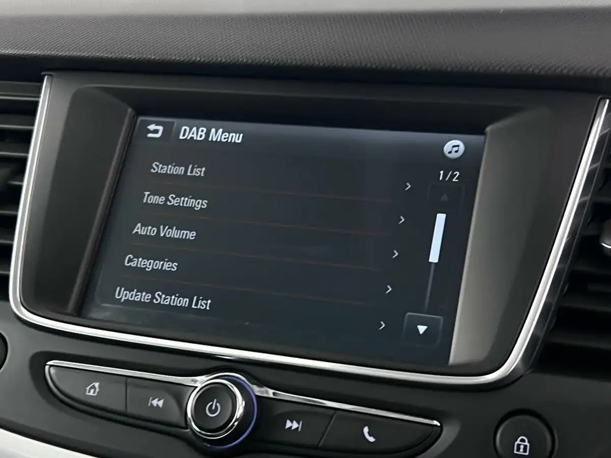 2020-vauxhall-crossland-x-12i-griffin-big-29