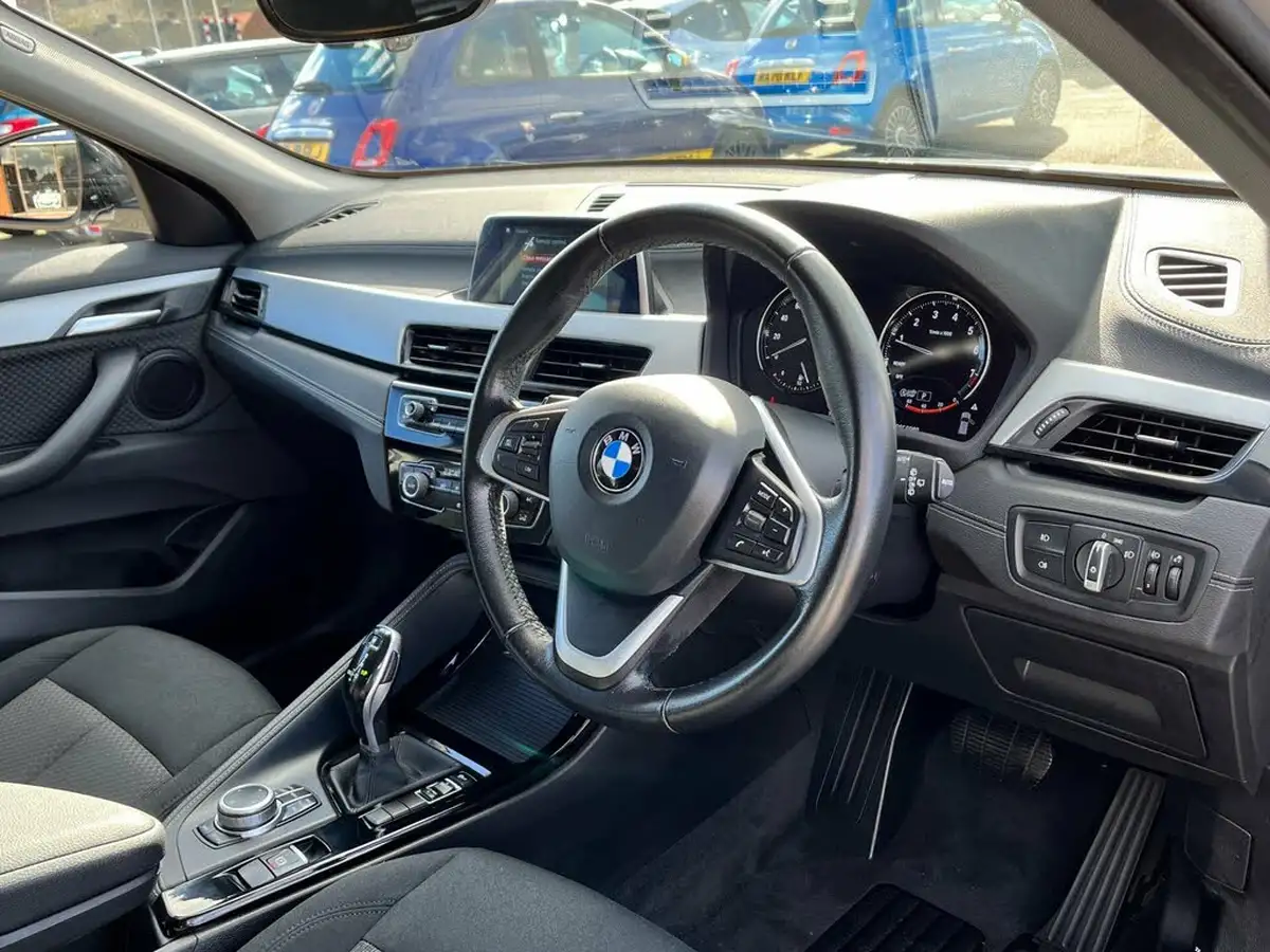 2019-bmw-x2-15-sdrive18i-se-ss-dct-big-17