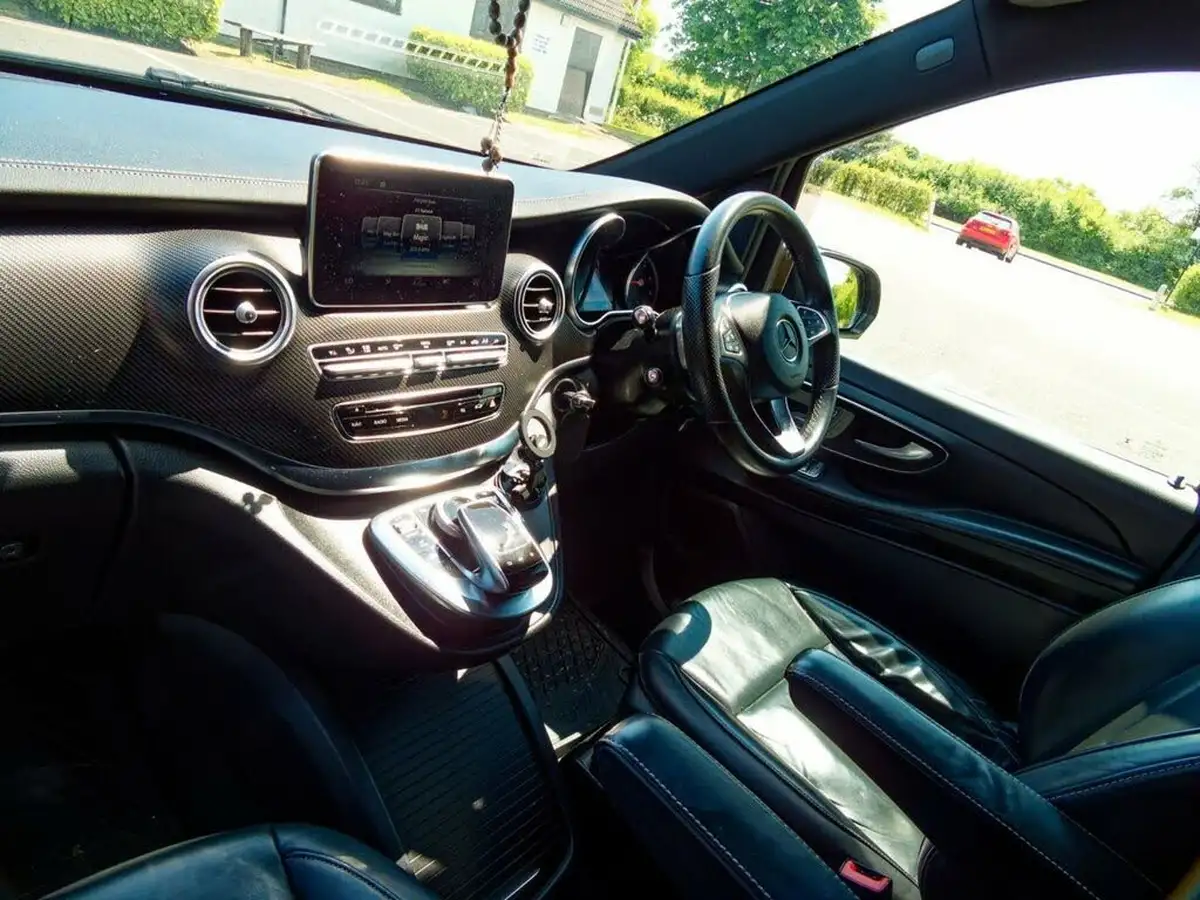 2019-mercedes-benz-v-class-21d-v250d-extra-long-amg-line-big-32