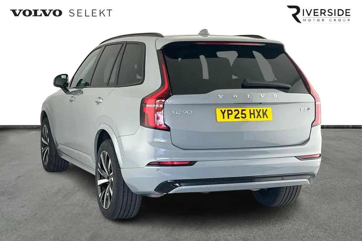 2025-volvo-xc90-20-b5-plus-big-2