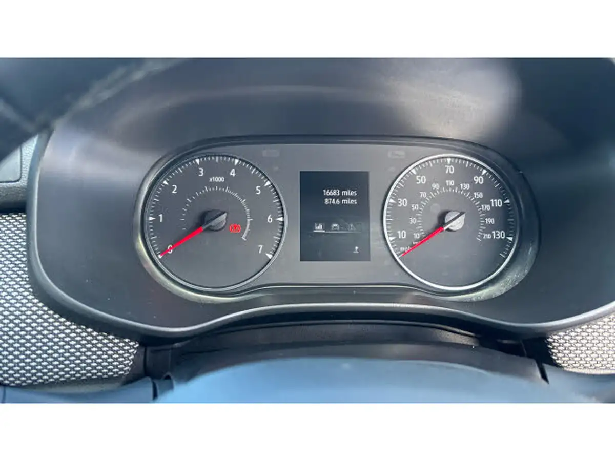 2022-dacia-sandero-stepway-10-tce-prestige-100bhp-bi-fuel-big-17