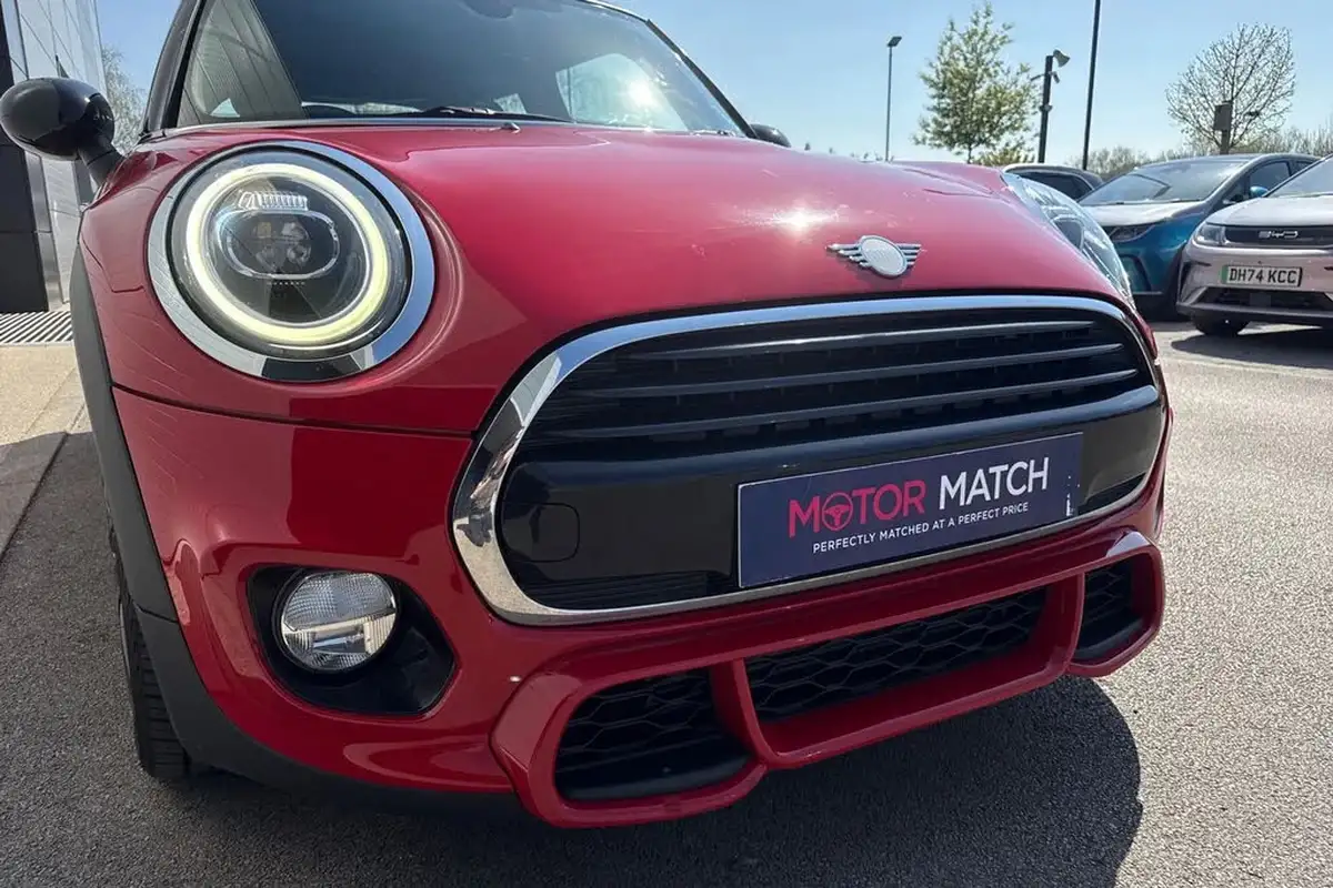 2018-mini-cooper-15-cooper-series-ii-ss-hatchback-3d-big-8