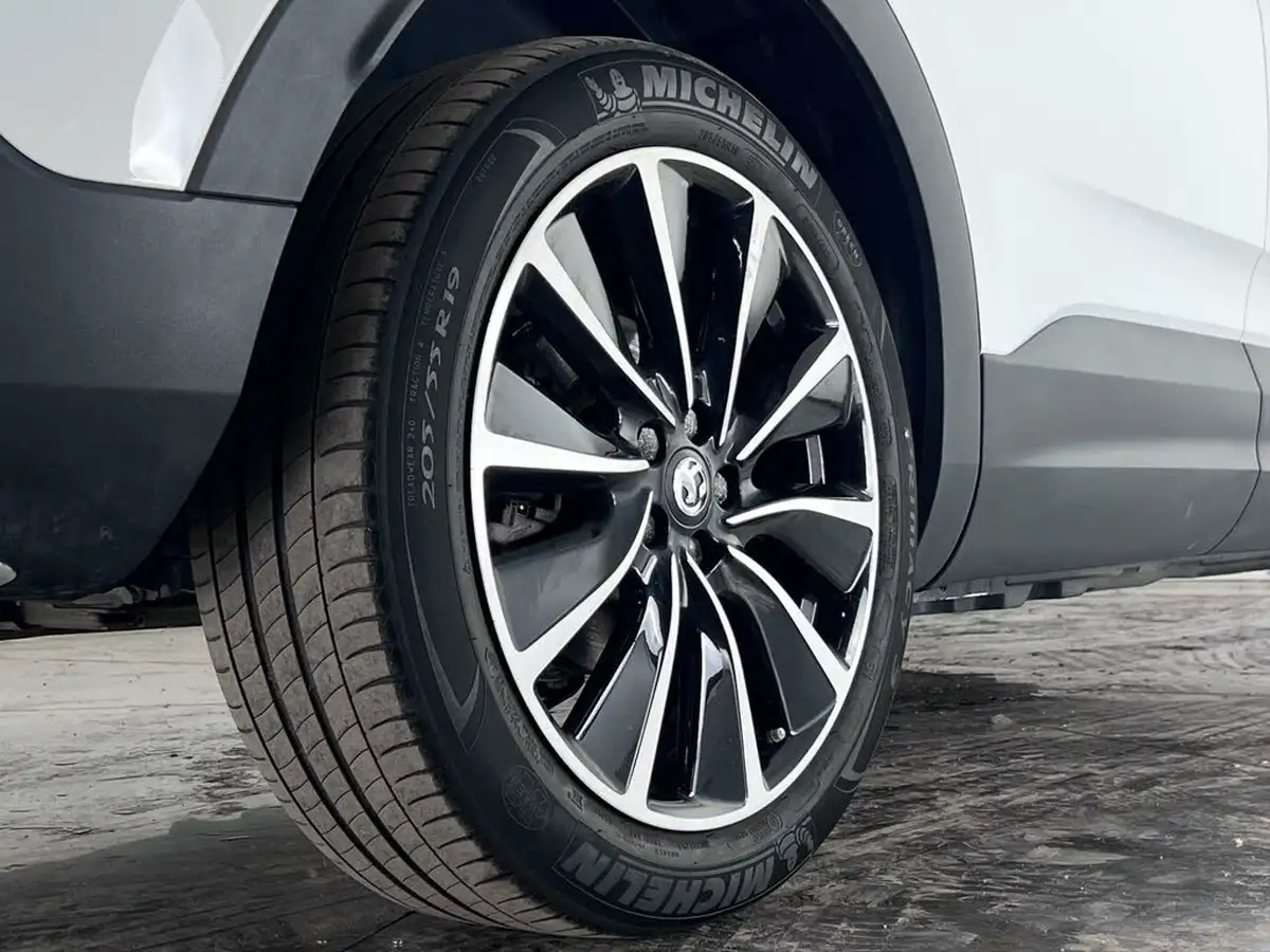 2020-vauxhall-grandland-x-16i-turbo-elite-nav-big-8