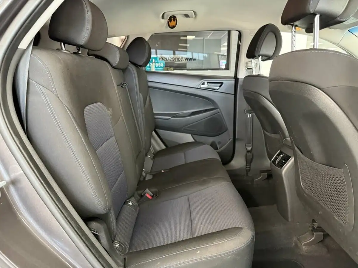 2016-hyundai-tucson-17crdi-blue-drive-se-nav-116ps-big-4