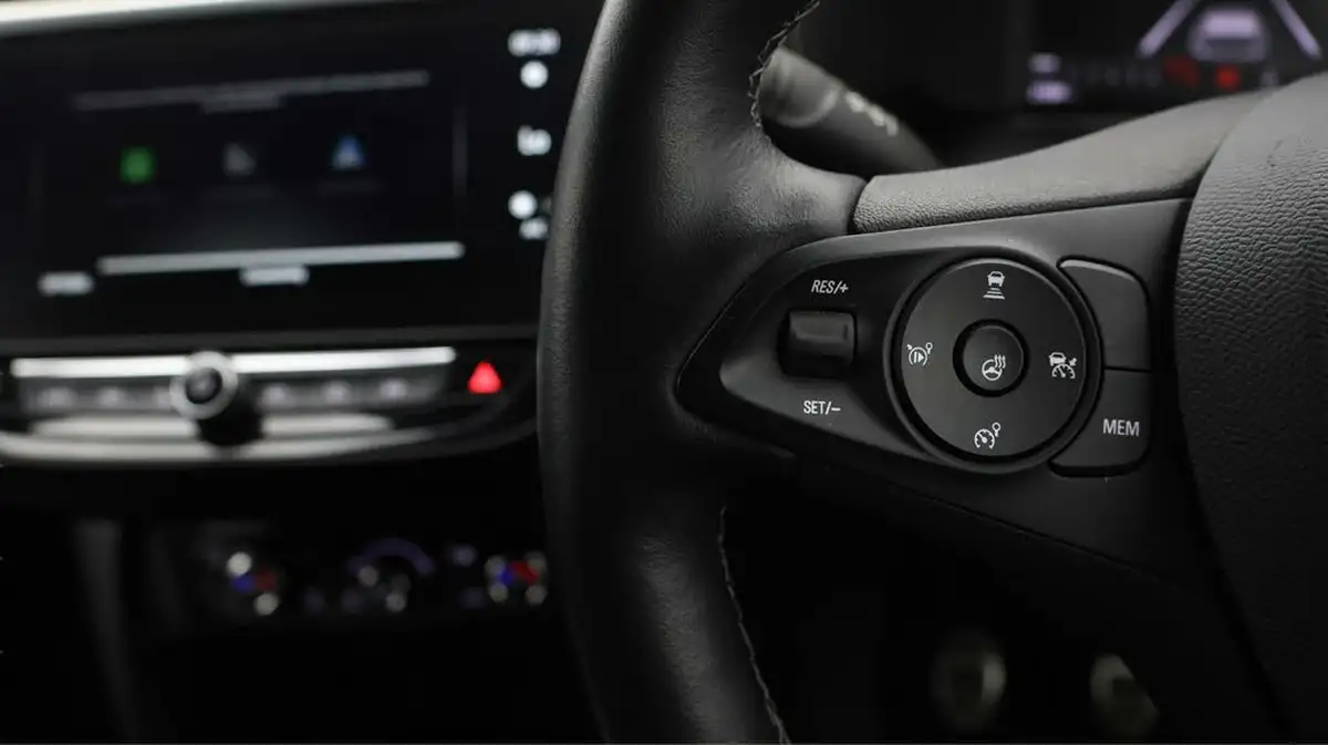 2022-vauxhall-corsa-12-turbo-ultimate-100ps-big-20