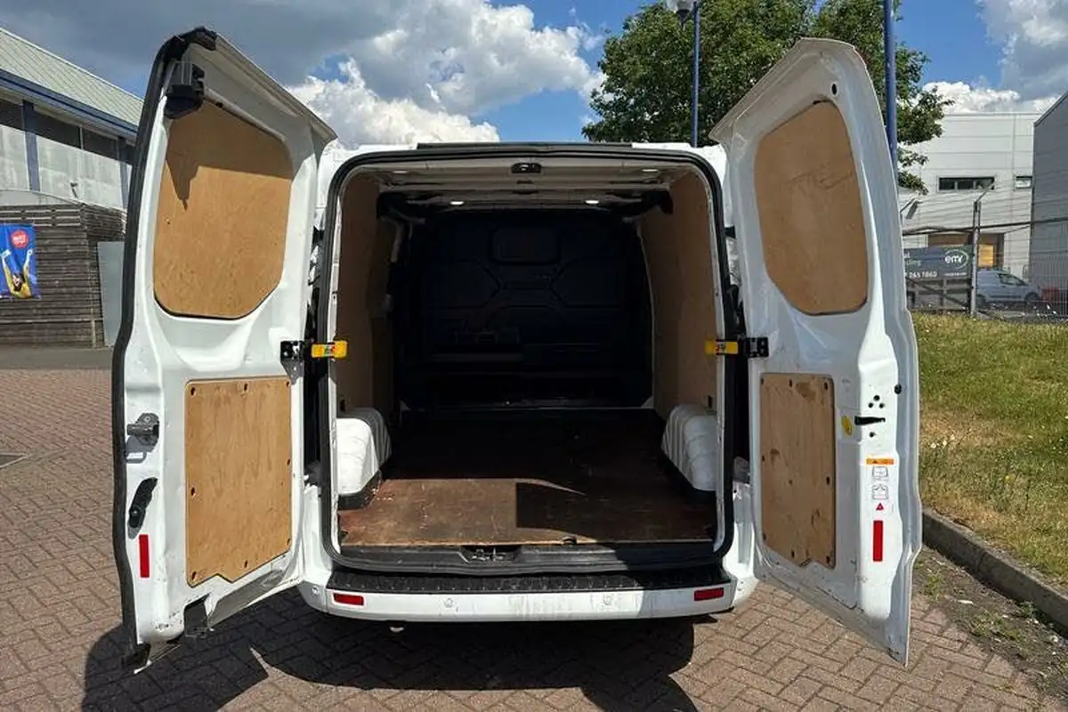 2021-ford-transit-custom-20tdci-300-l1h1-limited-130pseu6dt-panel-van-big-5