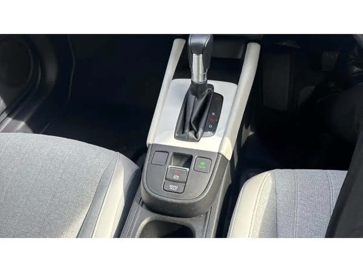2021-honda-jazz-15-i-mmd-ex-107ps-big-24
