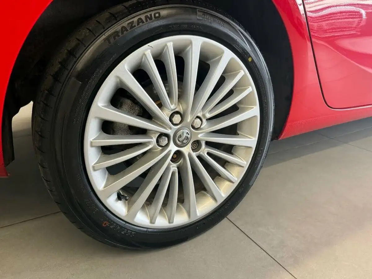 2018-vauxhall-astra-16cdti-elite-nav-110ps-sport-tourer-big-13