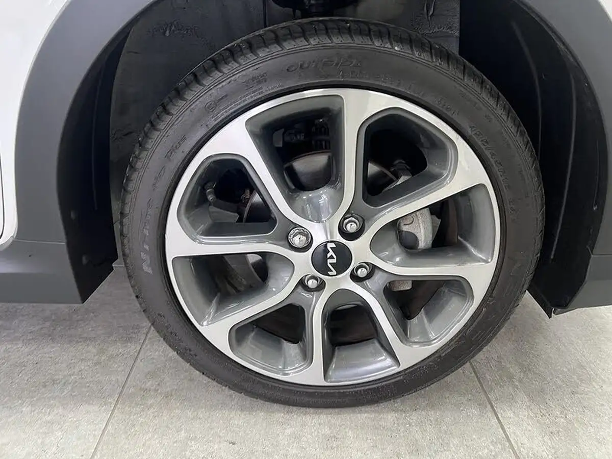 2022-kia-picanto-10-x-line-s-auto-seq-big-24