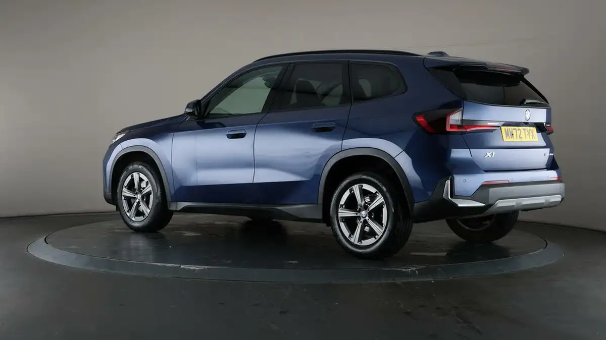 2022-bmw-x1-20td-sdrive18d-sport-steptronic-big-74