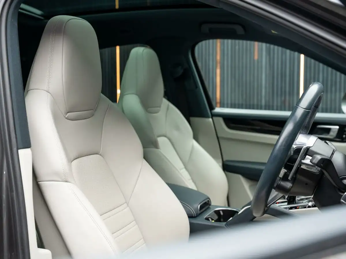 2019-porsche-cayenne-30-v6-e-hybrid-e-hybrid-coupe-big-17