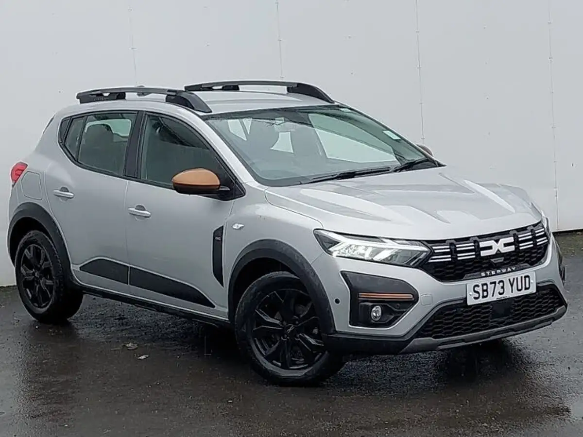 2023-dacia-sandero-stepway-10-tce-essential-90bhp-big-11