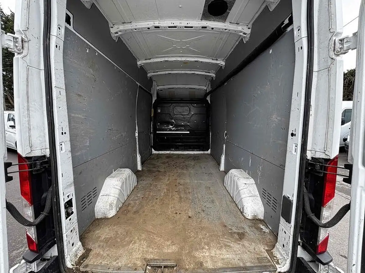 2021-ford-transit-20tdci-350-l2h3-trend-130pseu6dt-panel-van-big-23