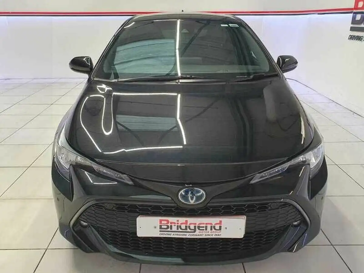 2021-toyota-corolla-18-vvt-i-icon-tech-trk-hatchback-5d-big-1