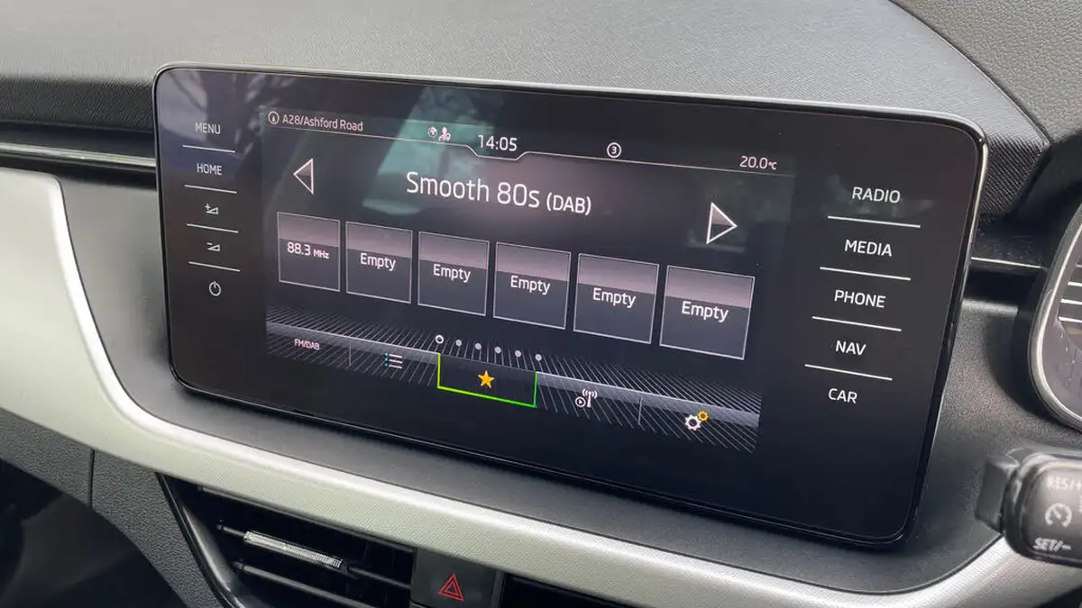 2021-skoda-kamiq-10-tsi-se-l-109ps-big-24